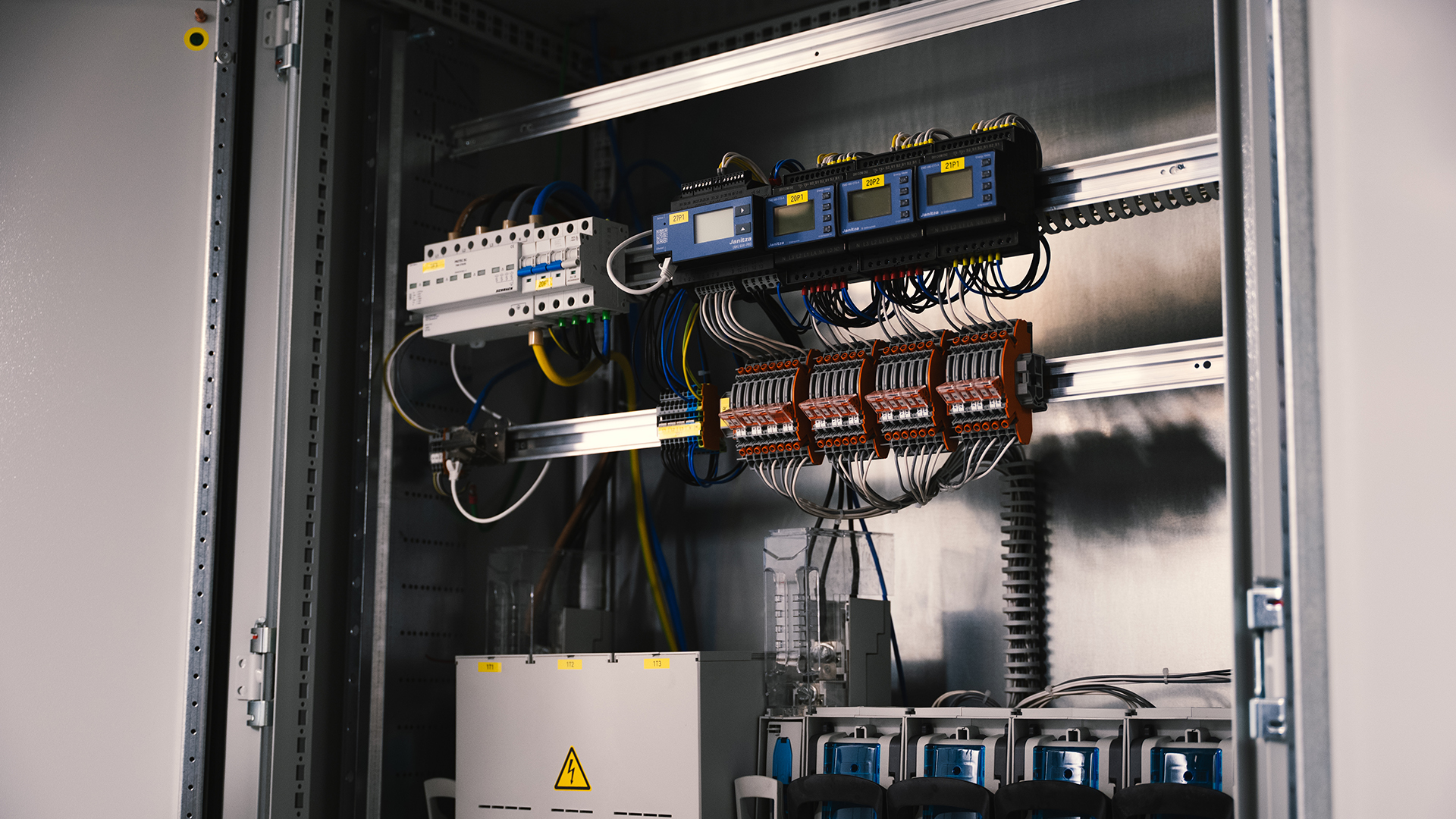 Elektroinstallation Grüneck Golm, Dorfelektriker, Verteilerbau