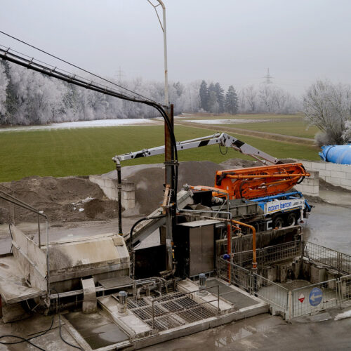 Normbeton Außenansicht, neue Steuerung für Mischanlage