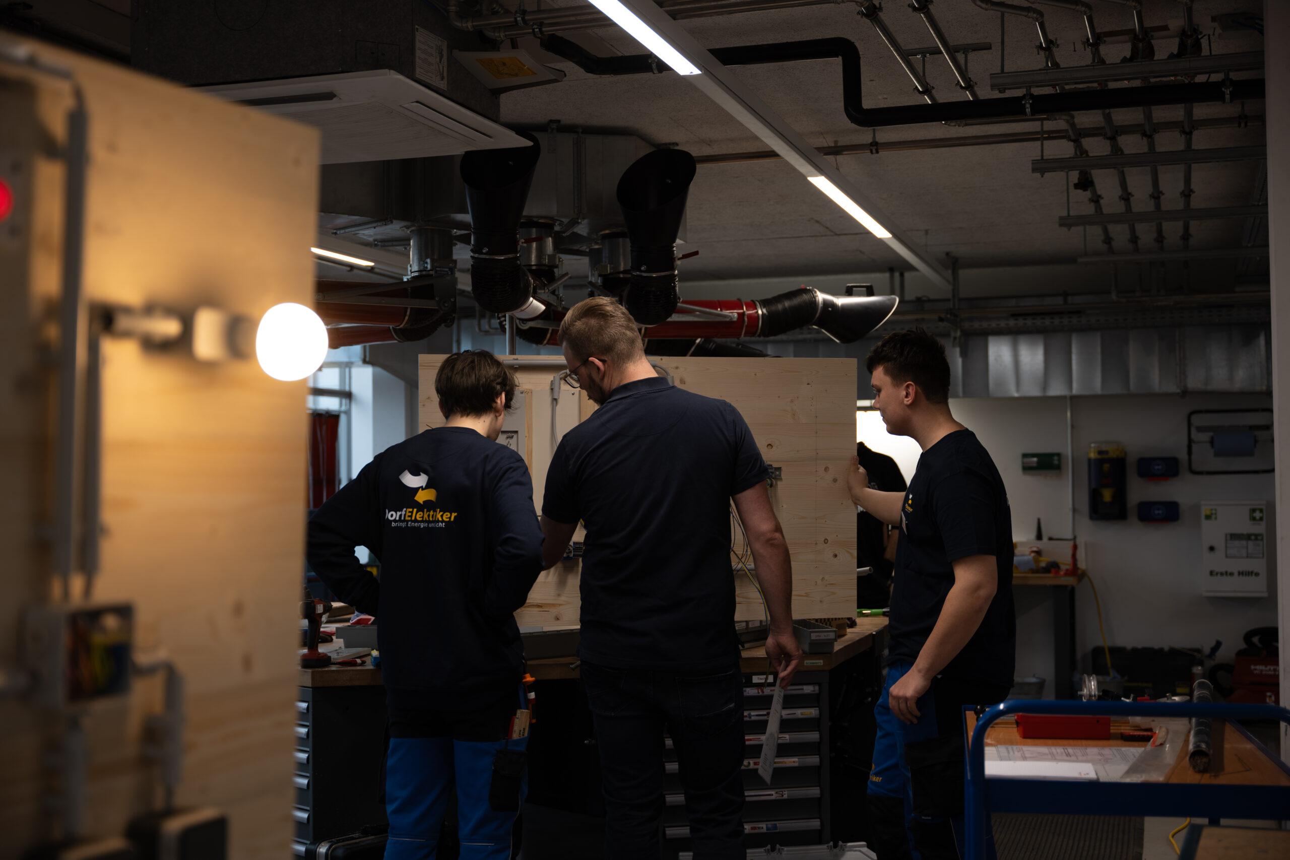Tag Der Offenen Lernwerkstatt im Glashaus beim Dorfelektriker