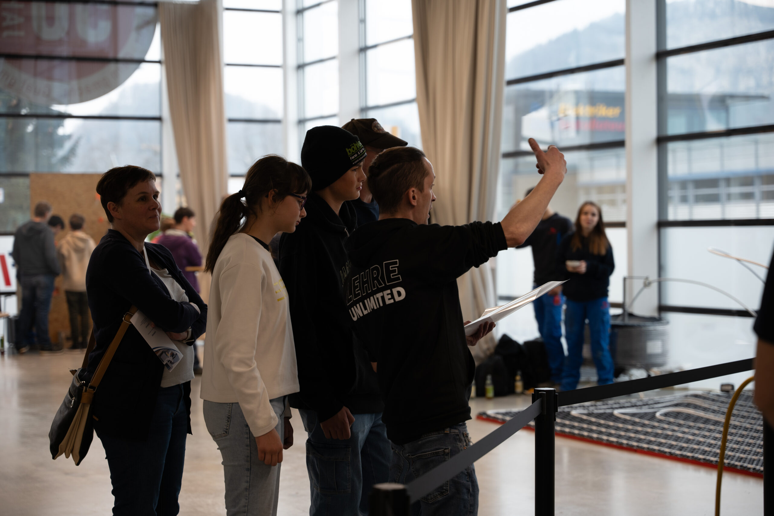 Tag Der Offenen Lernwerkstatt beim Dorfelektriker und Dorfinstallateur