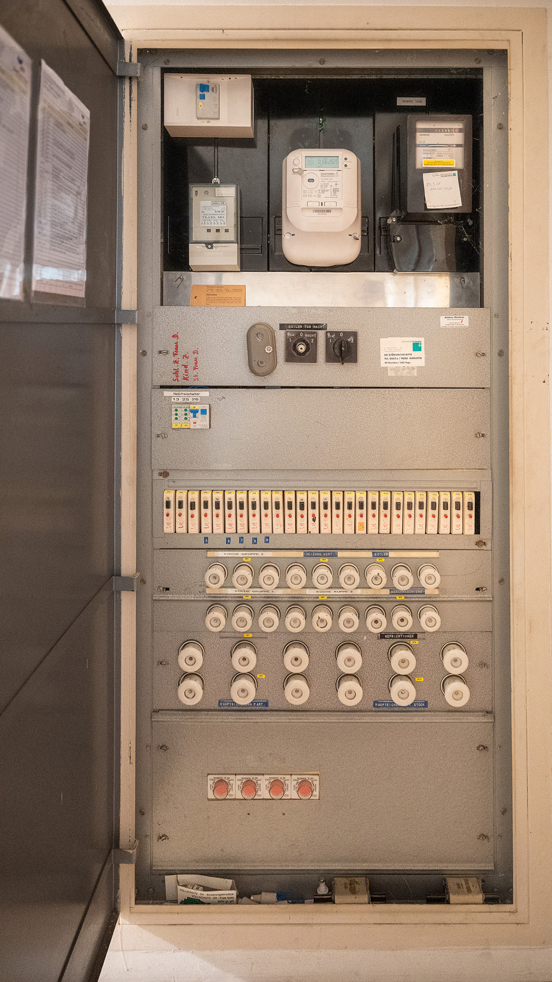 Villa Müller - E-Check vom Dorfelektriker