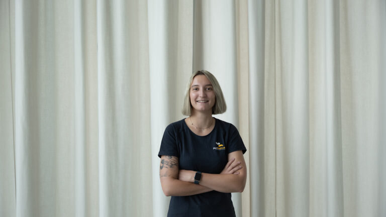 Hannah Wallner, Dorfelektriker