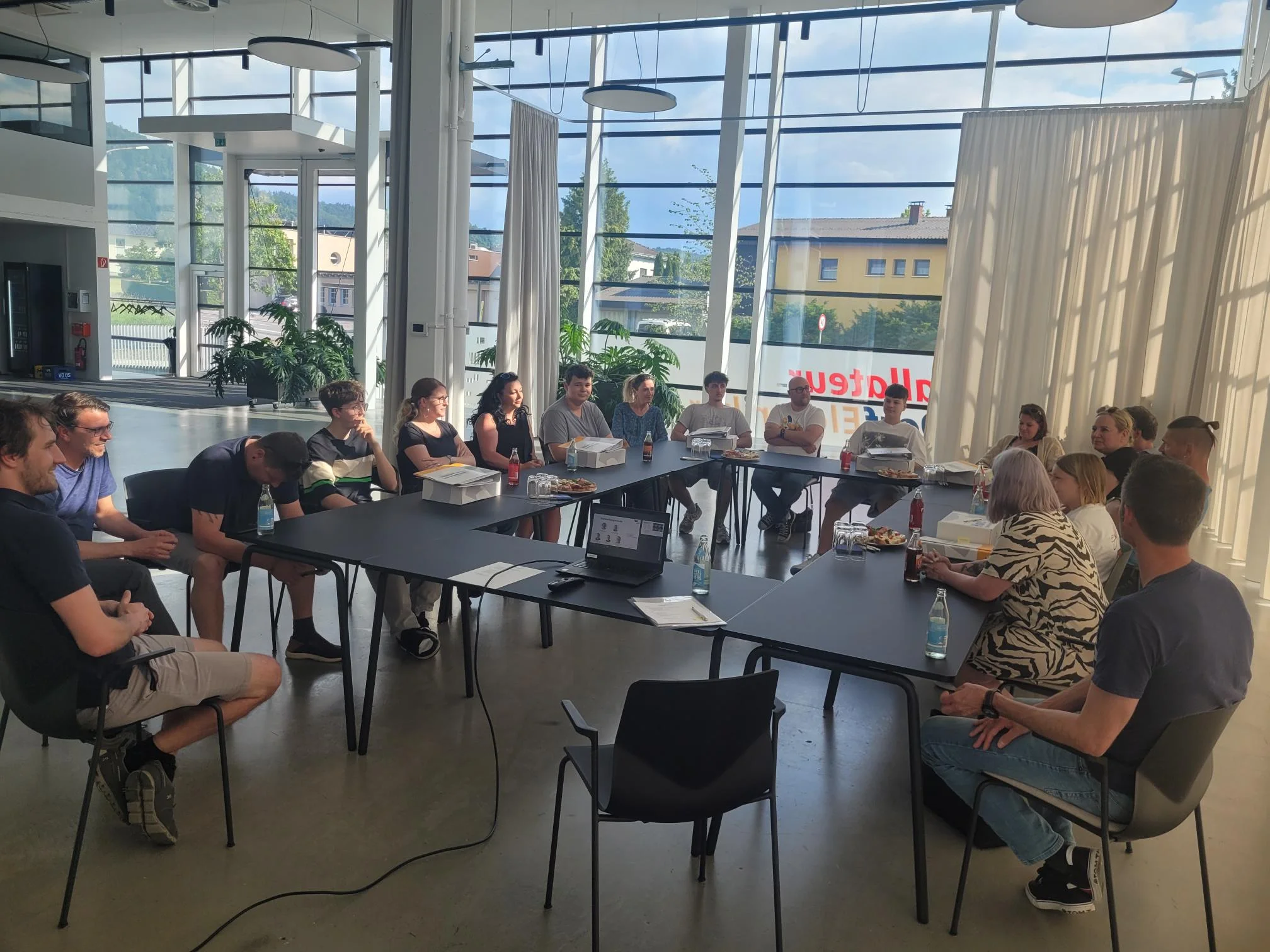 Elternabend - neue Lehrlinge beim Dorfelektriker